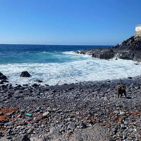 Διαμέρισμα Coqueto Piso A 2 Min De La Playa El Escobonal